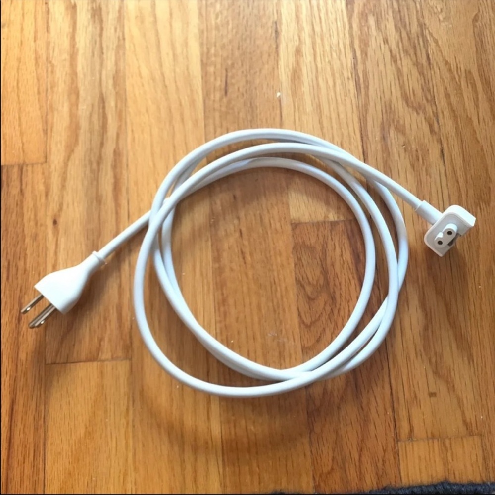 Apple MacBook Pro Extension Cord